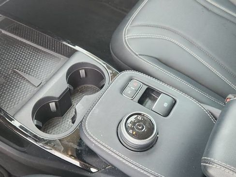 Used 2024 Ford Mustang Mach-E Premium RWD image 18