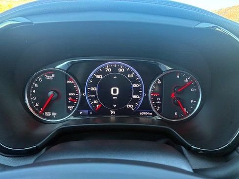 Used 2022 Chevrolet Blazer RS w/ Enhanced Convenience Package image 12