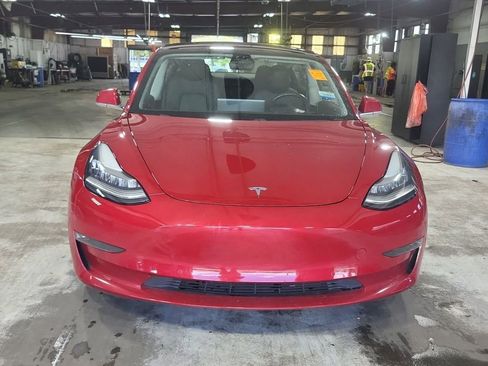 Used 2018 Tesla Model 3 Long Range RWD image 2