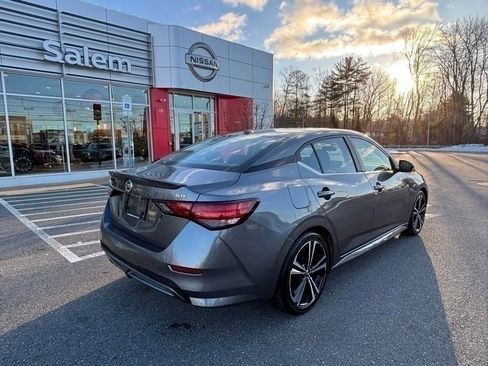 Used 2023 Nissan Sentra SR w/ Trunk Package image 3