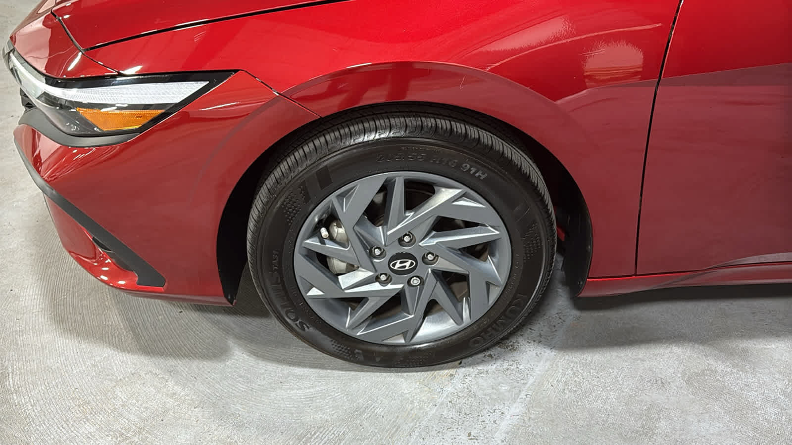 Used 2024 Hyundai Elantra SEL FWD image 8