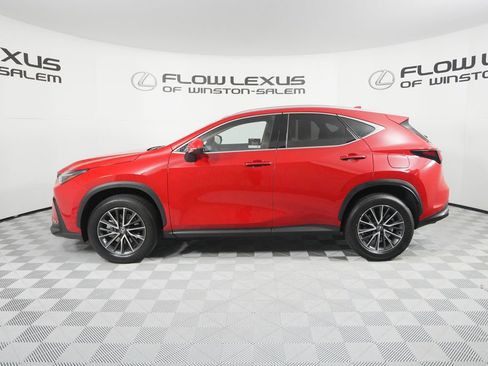 Used 2025 Lexus NX 250 FWD w/ Accessory Package (2T) image 4