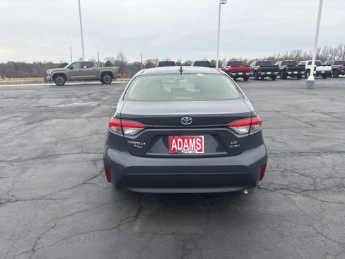 Certified 2025 Toyota Corolla LE image 7