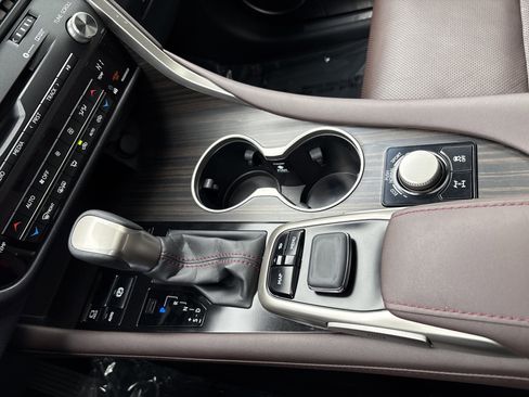 Used 2017 Lexus RX 350 AWD image 32