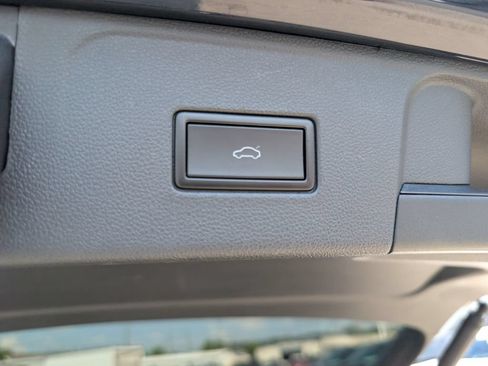 Used 2019 Volkswagen Atlas SE AWD/4WD image 14