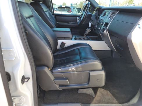 Used 2017 Ford Expedition EL XLT image 20