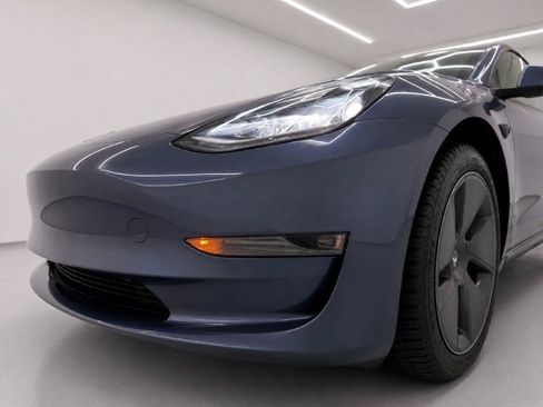 Used 2023 Tesla Model 3 Standard Range RWD image 33