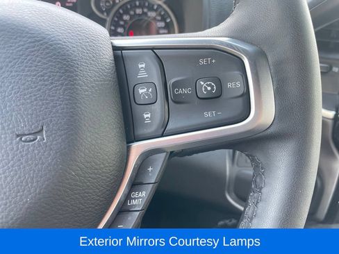 Certified 2025 RAM 2500 Big Horn AWD/4WD image 25