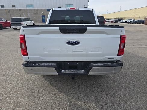 Used 2023 Ford F150 XLT image 4