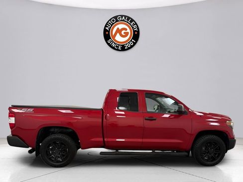 Used 2019 Toyota Tundra SR image 8