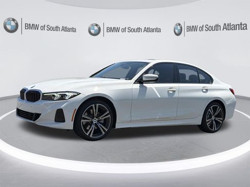 Used 2023 BMW 330i Sedan w/ Convenience Package RWD image 22