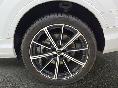 Certified 2025 Audi Q7 2.0T Premium Plus w/ Premium Plus Package image 33