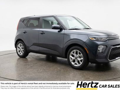 Used 2025 Kia Soul LX w/ LX Technology Package