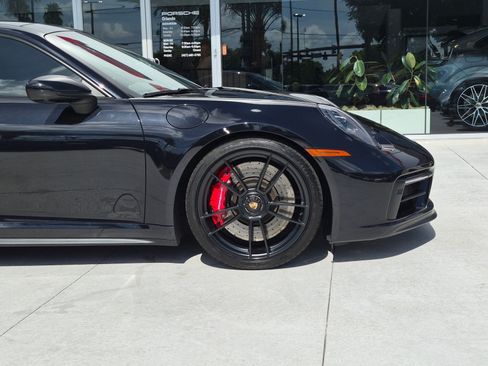 Used 2024 Porsche 911 Carrera GTS RWD image 11