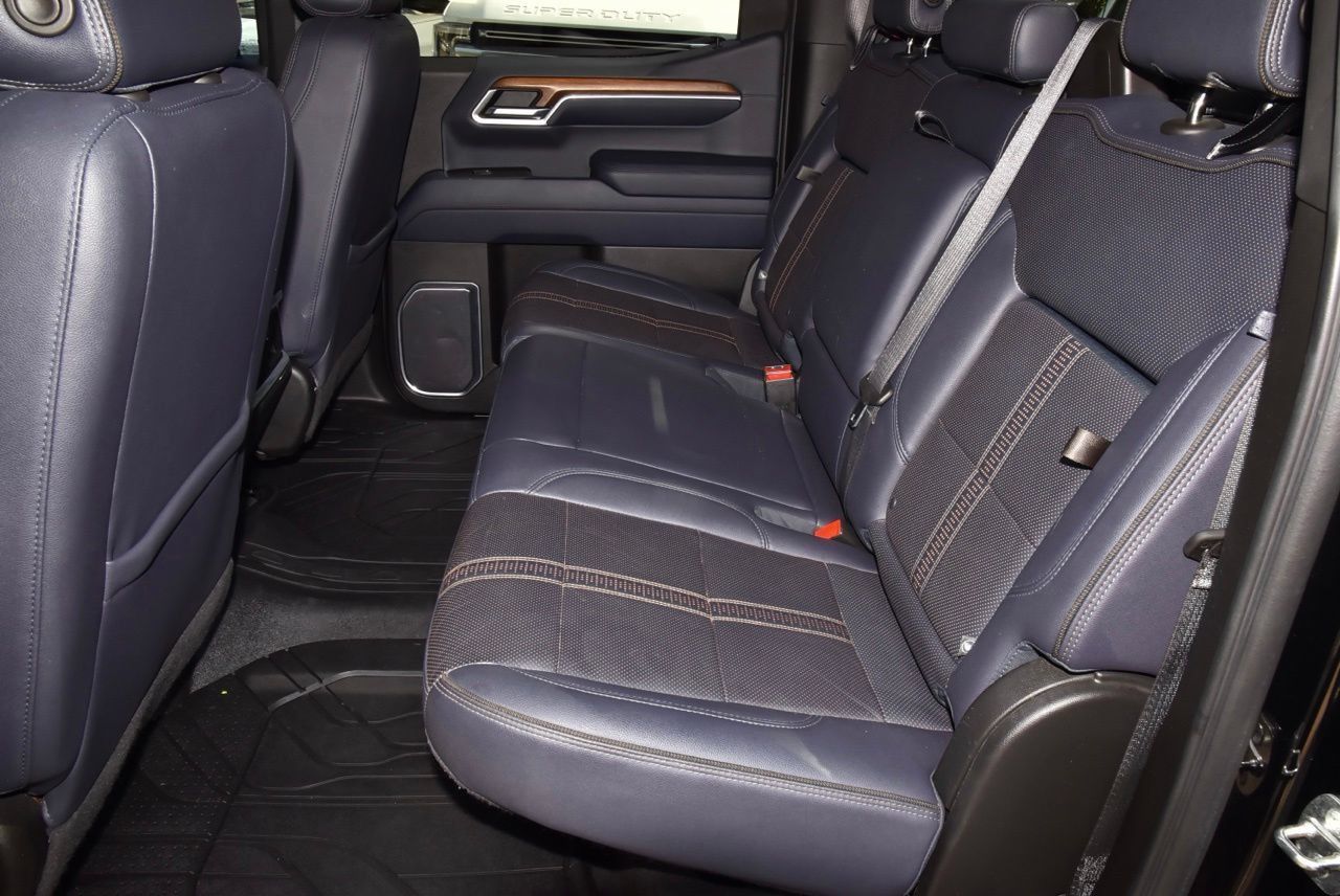 Used 2022 Chevrolet Silverado 1500 High Country w/ Max Trailering Package AWD/4WD image 14