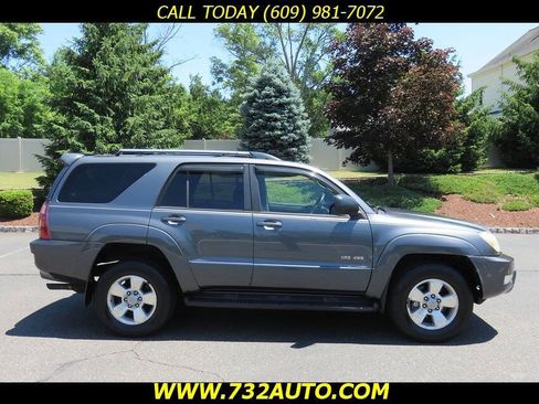 Used 2004 Toyota 4Runner SR5 w/ Preferred Accessory Pkg AWD/4WD image 4