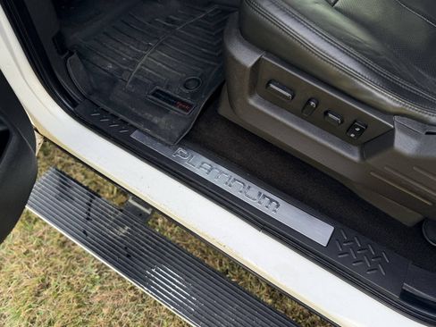 Used 2014 Ford F150 Platinum AWD/4WD image 11