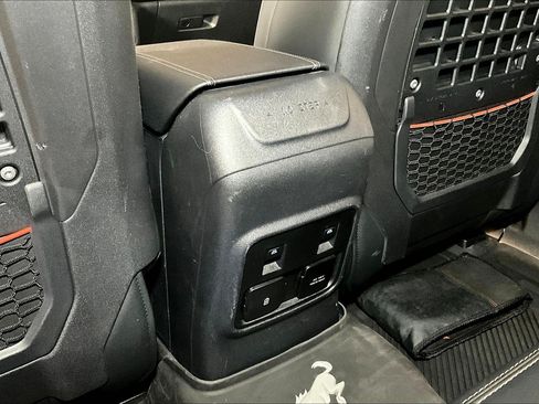 Used 2024 Ford Bronco Raptor w/ Interior Carbon Fiber Pack 6 AWD/4WD image 11