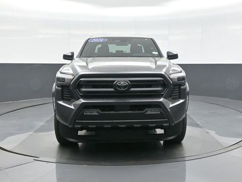 New 2026 Toyota Tacoma SR5 AWD/4WD image 3