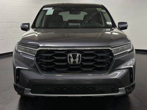 New 2025 Honda Pilot EX-L image 6
