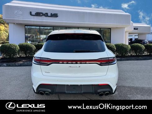 Used 2024 Porsche Macan S image 4