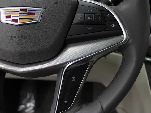 Certified 2022 Cadillac XT5 Premium Luxury image 22