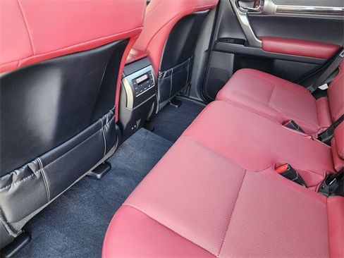 Used 2023 Lexus GX 460 Premium image 21