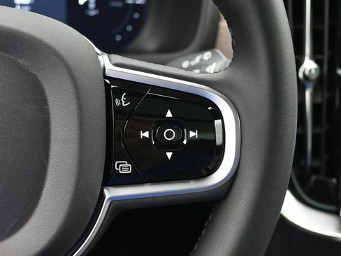 New 2026 Volvo XC90 T8 Ultra w/ Protection Package Premier AWD/4WD image 10