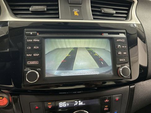 Used 2018 Nissan Sentra SL image 15