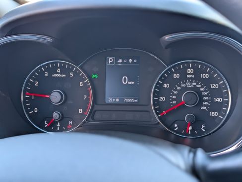 Used 2018 Kia Forte LX w/ LX Popular Package image 16