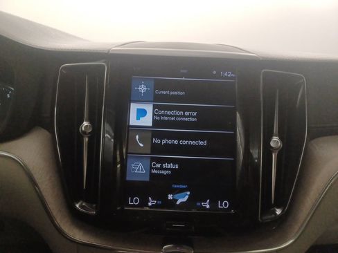 Used 2018 Volvo XC60 T6 Inscription w/ Luxury Seat Package AWD/4WD image 24