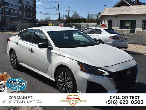 Used 2024 Nissan Sentra SV FWD image 4