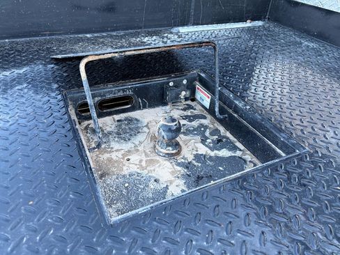 Used 2022 Ford F250 XL w/ Power Equipment Group image 21