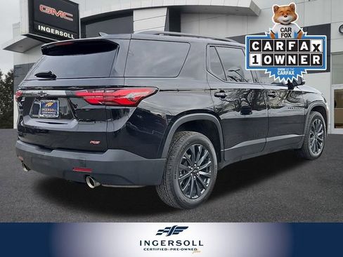 Used 2023 Chevrolet Traverse RS image 9