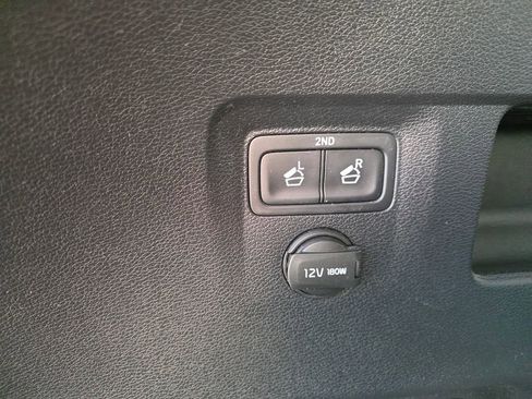 Used 2020 Kia Telluride LX image 34