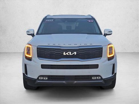 Used 2022 Kia Telluride SX w/ SX Prestige Package image 2