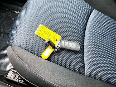 Used 2017 Toyota Yaris iA image 15