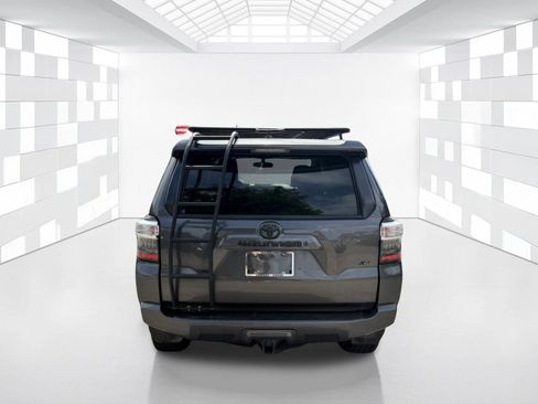 Used 2016 Toyota 4Runner SR5 RWD image 6
