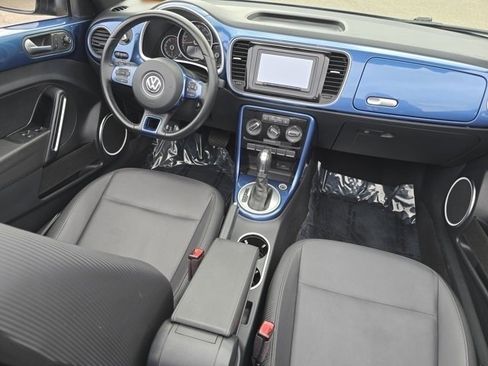 Used 2018 Volkswagen Beetle 2.0T S image 29