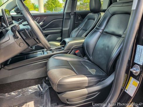 Used 2021 Lincoln Corsair Reserve w/ Sport Package image 8