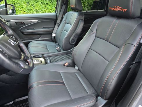 Used 2022 Honda Passport TrailSport image 23