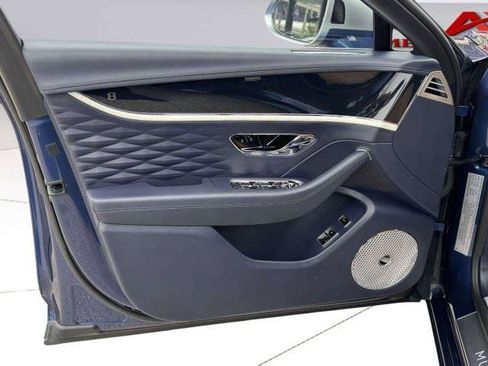 Used 2023 Bentley Flying Spur W12 AWD/4WD image 19