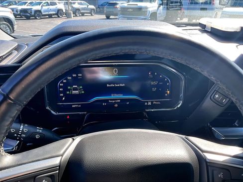 Used 2024 Chevrolet Silverado 1500 LT image 25