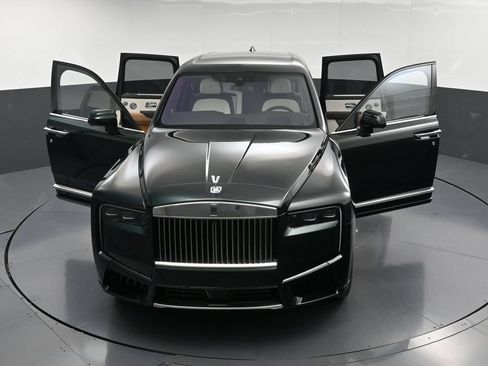 New 2026 Rolls-Royce Cullinan AWD/4WD image 38