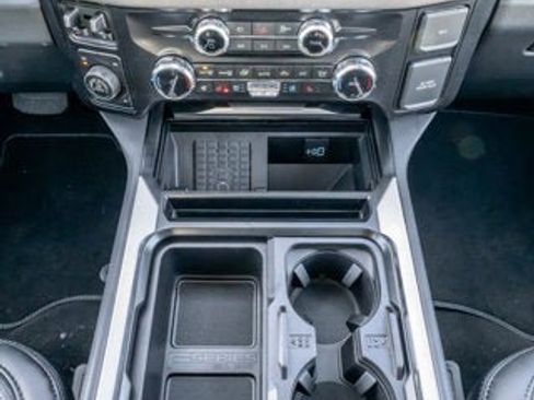 New 2026 Ford F250 Platinum w/ Tremor Off-Road Package image 64