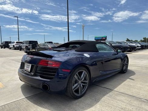 Used 2014 Audi R8 V10 AWD/4WD image 3