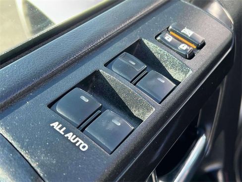 Certified 2022 Toyota 4Runner TRD Off-Road Premium image 21