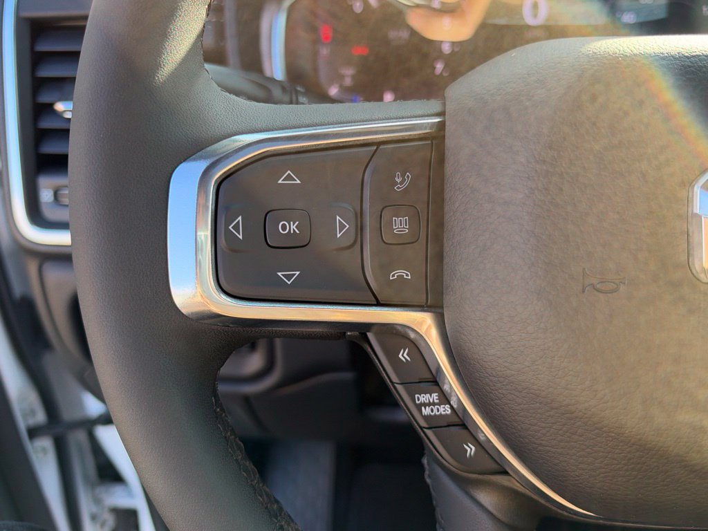 Used 2025 RAM 1500 Laramie w/ Night Edition AWD/4WD image 28