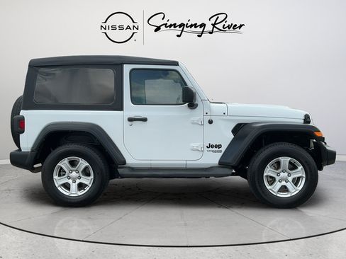 Used 2021 Jeep Wrangler Sport AWD/4WD image 8