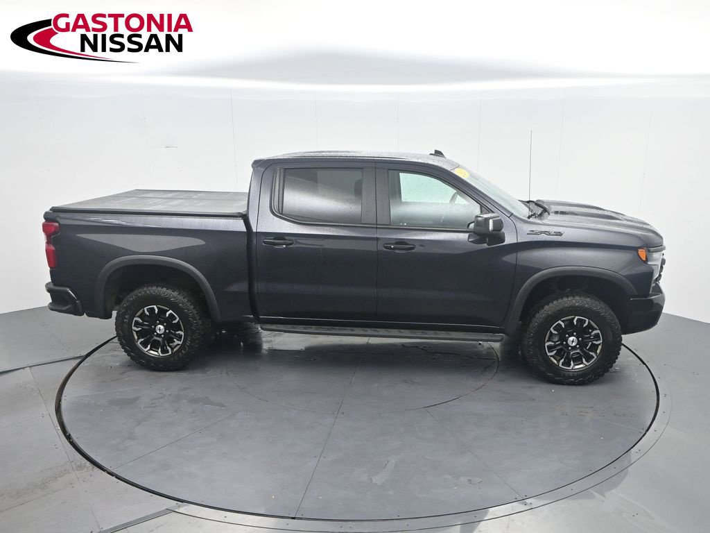 Used 2024 Chevrolet Silverado 1500 ZR2 w/ Technology Package AWD/4WD image 32